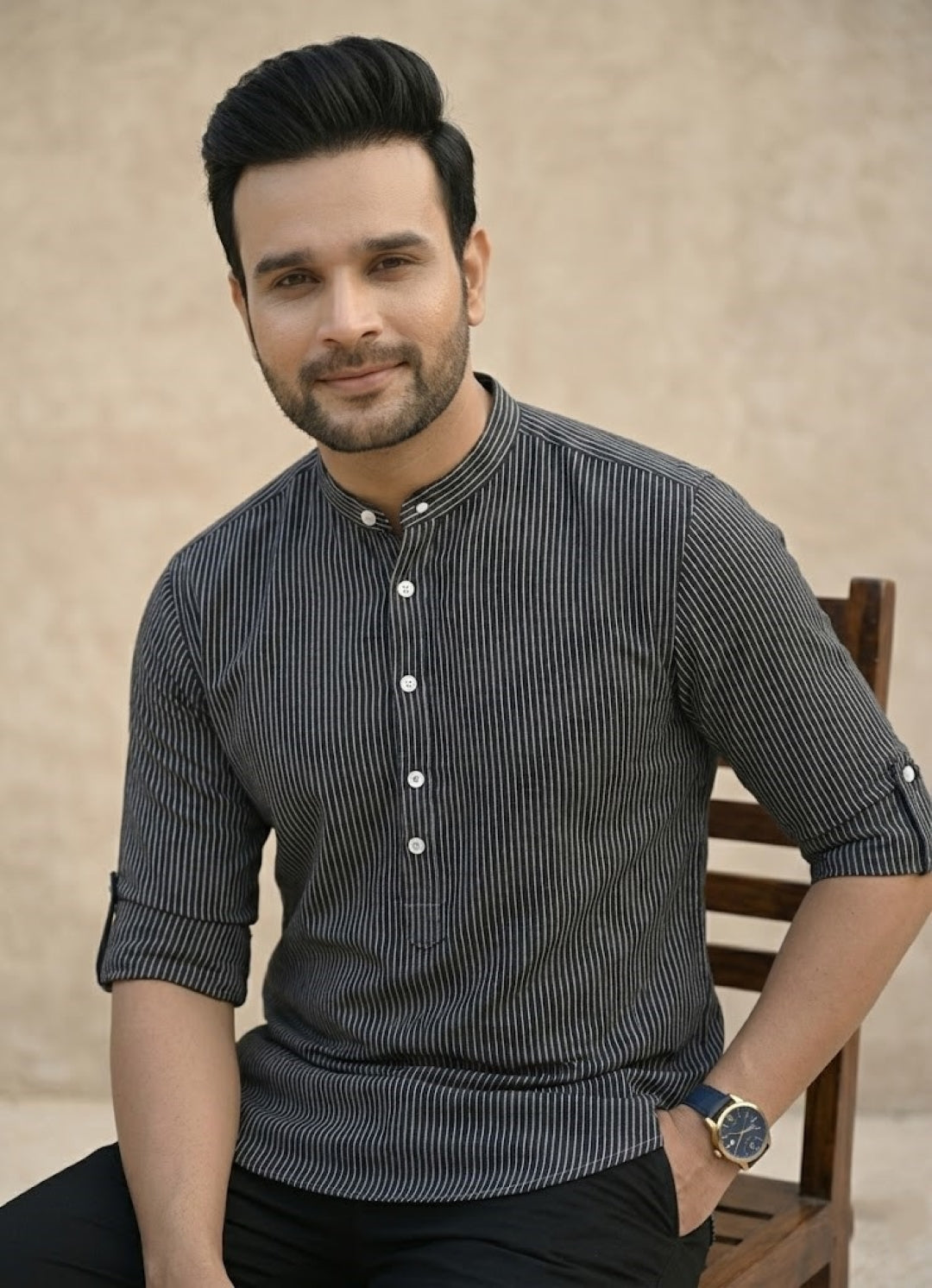Men Striped Thread Work Kurta