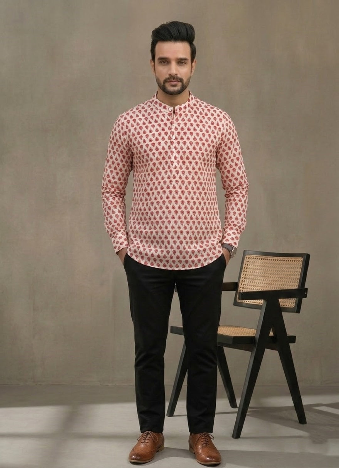 Men Geometric Thread Work Handloom Kurta