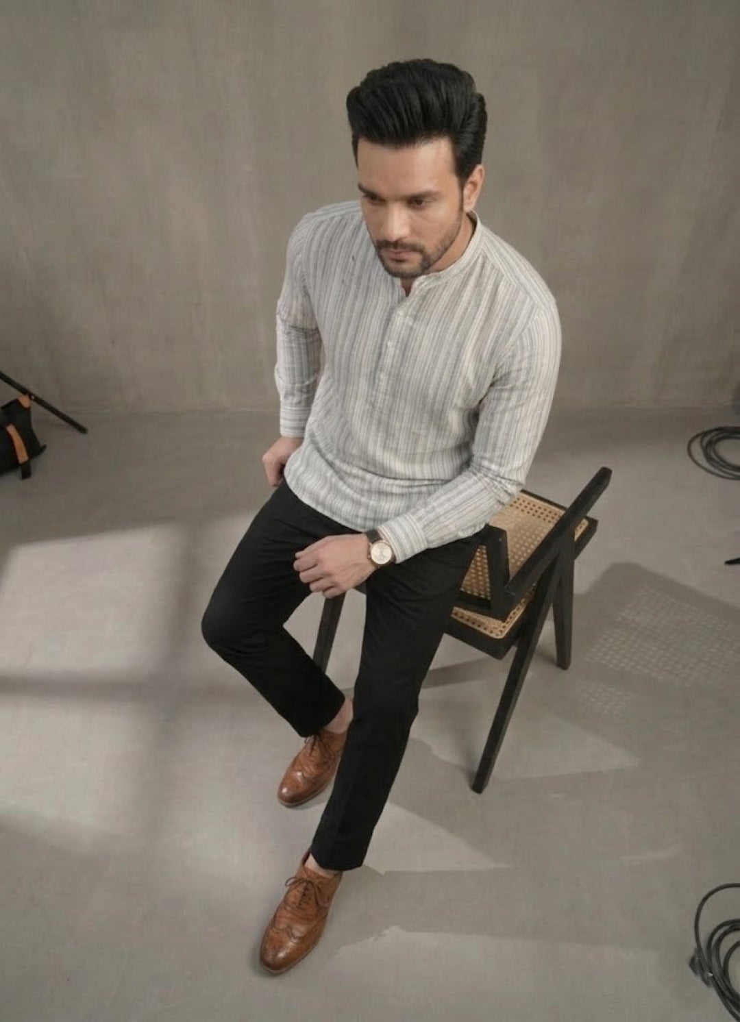 Men Checked Thread Work Handloom Pathani Kurta