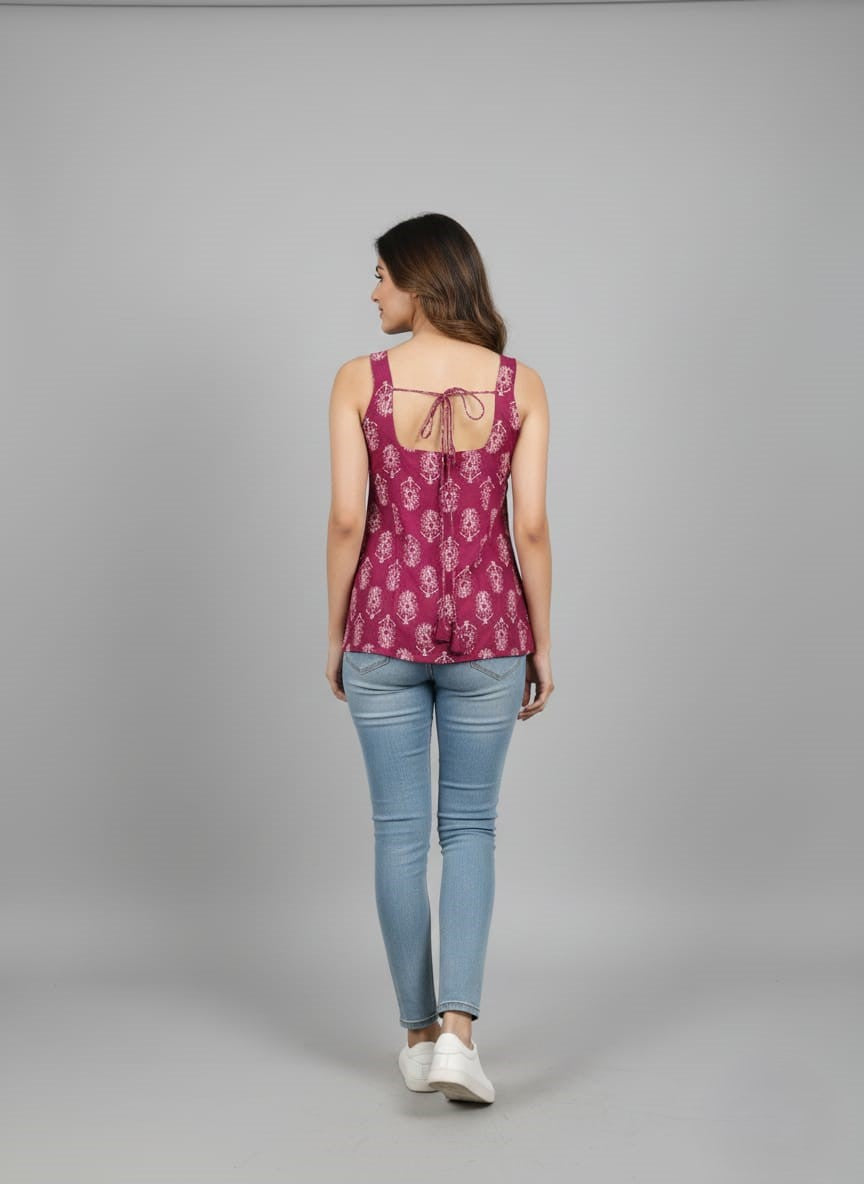 PRINTED SHORT TOP