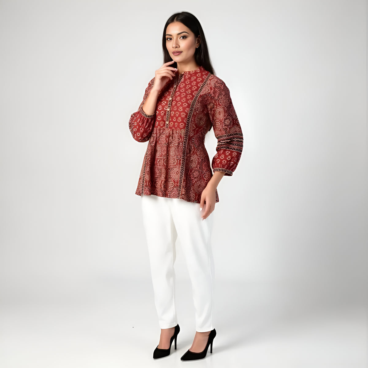 WOMEN FLORAL TOP MAROON