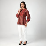 WOMEN FLORAL TOP MAROON
