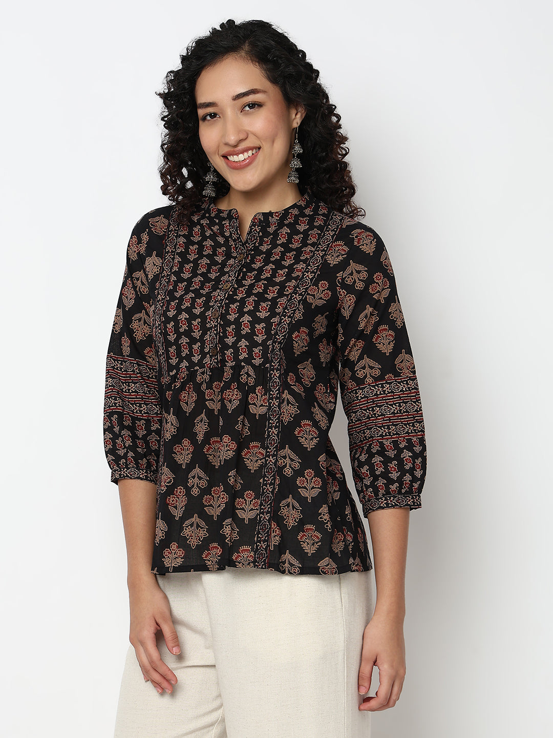WOMEN FLORAL TOP BLACK